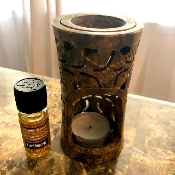 Pier 1. Tealight Candle Holder Oil Burner - Picture 1 of 3